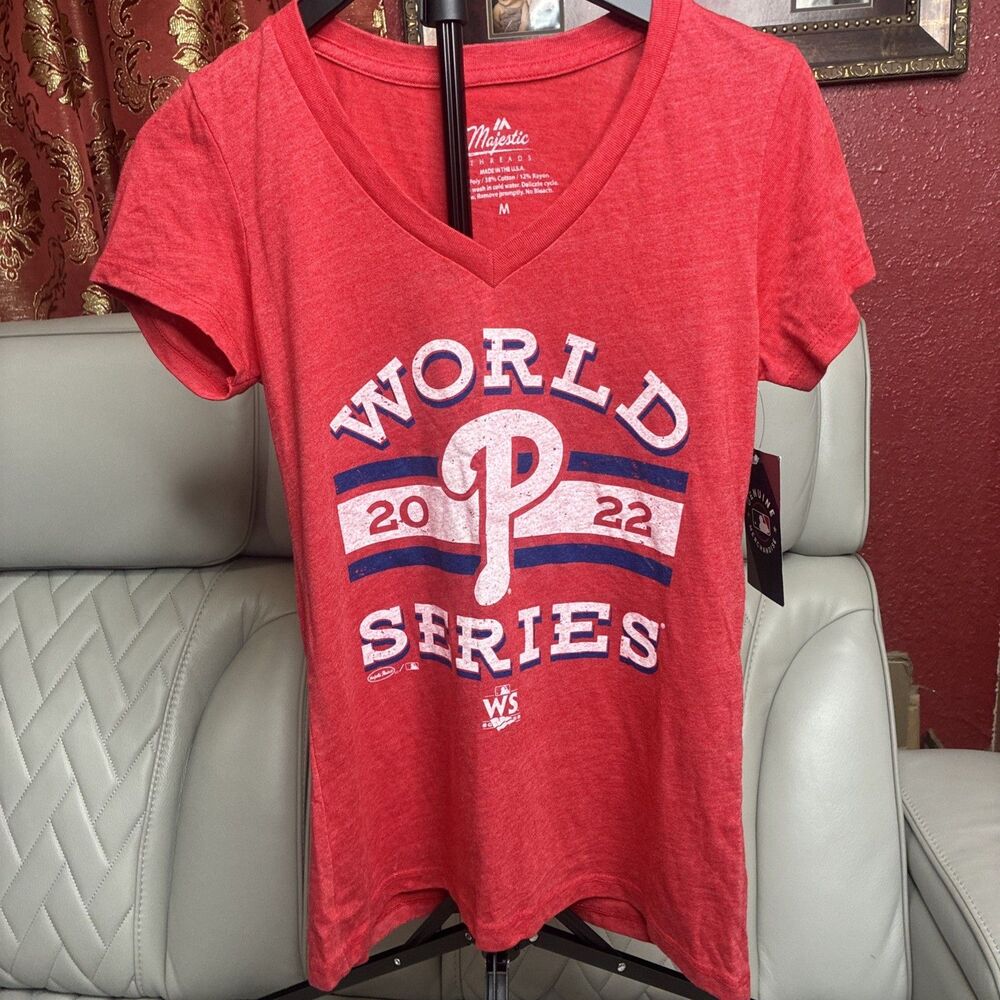 Womens Majestic Red Philadelphia Phillies 2022 World Series Size Medium NWT